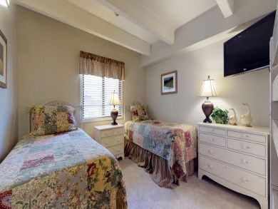 Vail Vacation Condo Sleeps Six Guests Vail Vacation Condo Sleeps Six Guests
